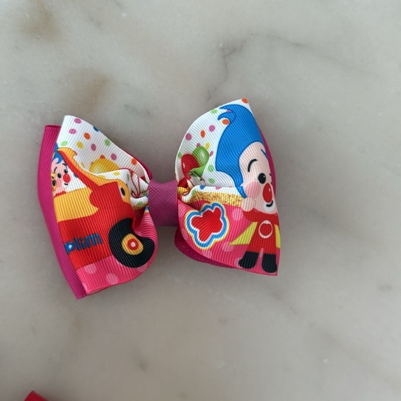Plim Plim Colorful Hair Bow For Girls with Santa Designs Set of 4 NWOT - Picture 4 of 8